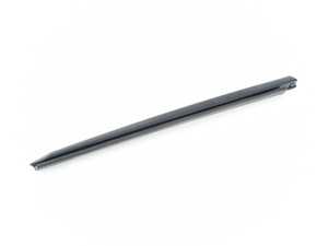 STRIP, SIDE PANEL, RIGHT