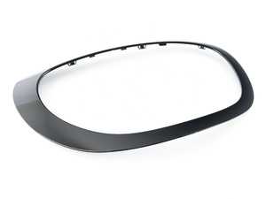 Headlight Trim Ring Black Line - Right