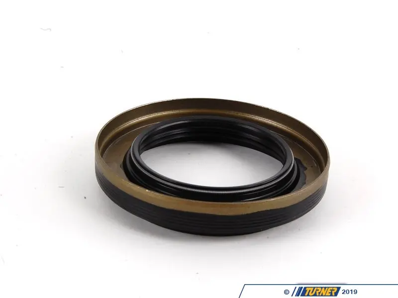 thumbnail image 2 of 2x Magnetic Aluminum Differential Drain Plug With O-Ring For BMW Rear Axle – M12 2 of 5