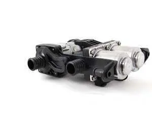 Auxiliary Water Pump with Heater Valve - E39 540i M5, E38 740i/il