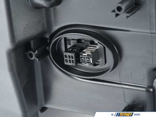 Genuine BMW Genuine BMW F07 Ahl-xenon Headlight, Right - 63127262728 63127262728