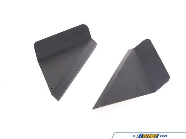 Rennline Anti-Buffetting Wind Deflector Set  E302