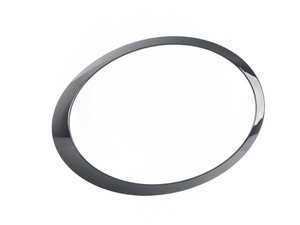 Headlight Trim Ring Jet Black - Passenger ( Right )