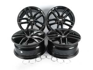 18" Style SX 0102 Wheels - Square Set Of Four 