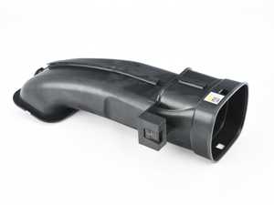 INTAKE DUCT, RIGHT
