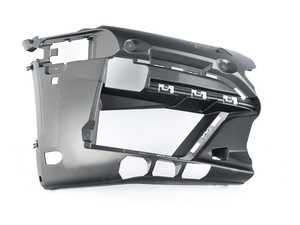 INSERT, BUMPER FRONT RIGHT