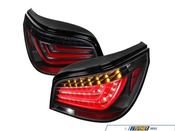 Spec-D Tuning Spec-D LED Tail Lights - Matte Black Housing/Clear Lens - E60 Pre LCI LTE6004JRLEDTM