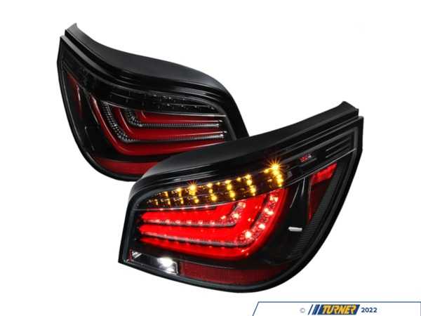 Spec-D Tuning Spec-D LED Tail Lights - Gloss Black Housing/Clear Lens - E60 Pre LCI LTE6004BKLEDTM