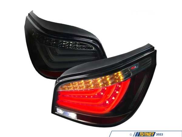 Spec-D Tuning Spec-D LED Tail Lights - Gloss Black Housing/Smoke Lens - E60 Pre LCI  LTE6004BBLEDTM