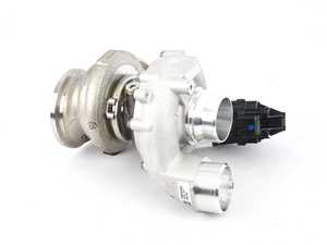 OEM Garrett New Turbocharger - Cyl 5-8 - F90 M5, F91/92/93 M8 S63 4.4L 
