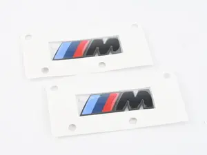 M LOGOS SEITE SCHWARZ HOCHGL
