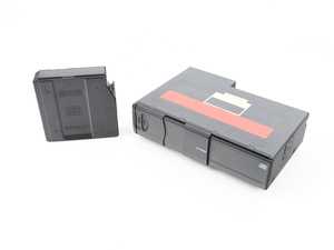 CD CHANGER, 6-SLOT