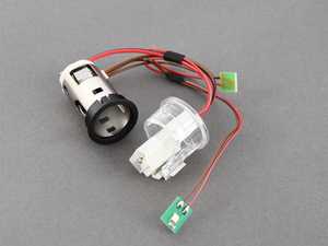 SOCKET, LIGHTER WITH