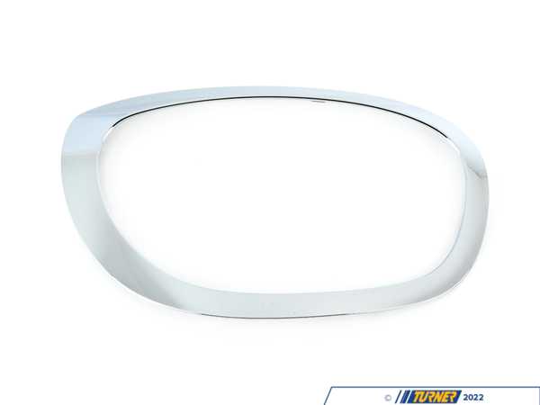 Bremmen Parts Chrome Headlight Trim Ring - Right 51137388118