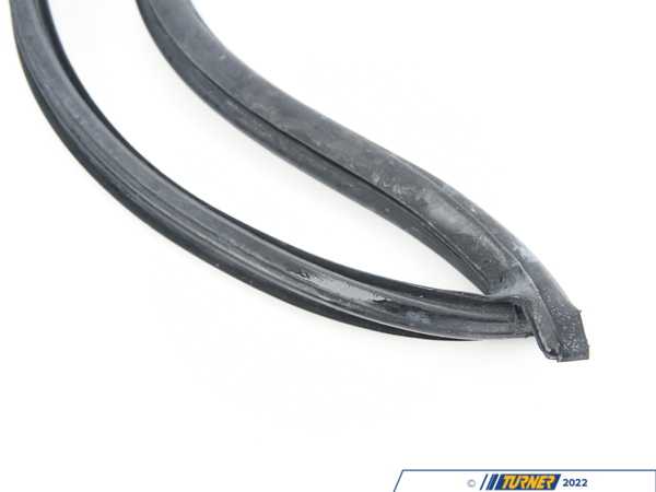 Genuine BMW Genuine BMW Sealing Frame Right - 51341917798 51341917798