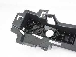 CENTER BRACKET, BUMPER