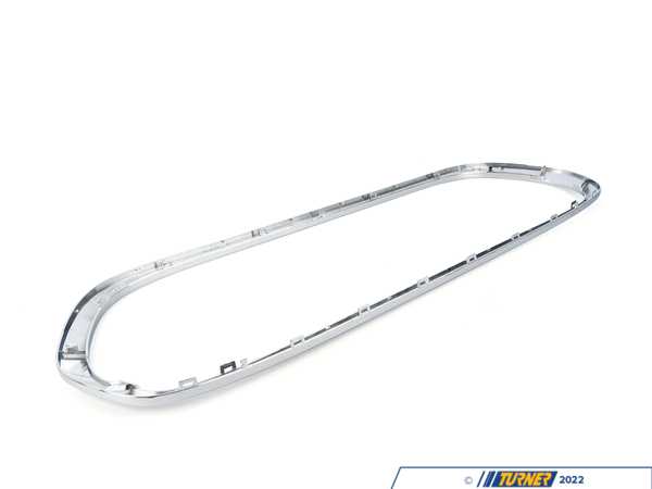 Bremmen Parts Grille Frame - Chrome 51137300589