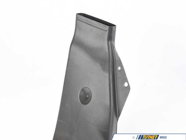 Genuine BMW Genuine BMW Heater Duct Rear Left - 51477051379 - E83 51477051379