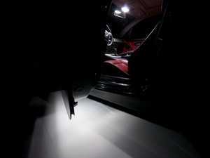 BMW E9X LED Puddle Light Kit