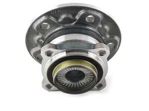 WHEEL HUB WITH BEARI