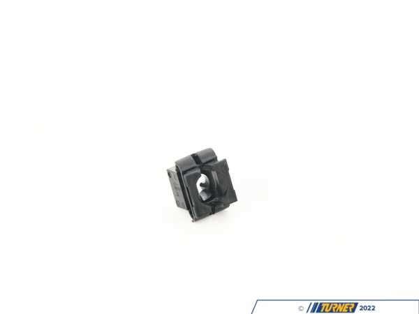 Genuine BMW CLIP FOR FOOTWELL TR 07149321590