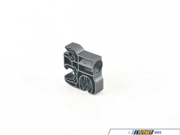 Genuine BMW Genuine BMW Wiring Clip, Triple - 16127213370 16127213370