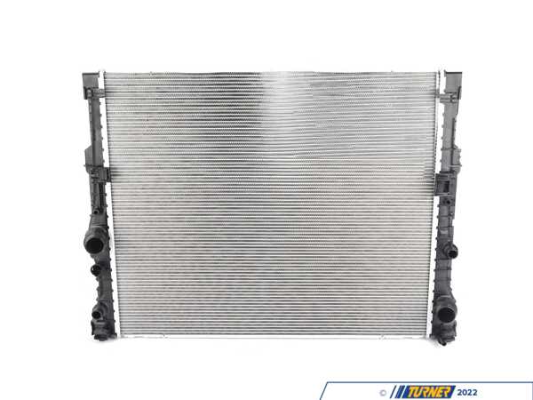 Genuine BMW Genuine BMW G11 G30 Radiator 17118743667 17118743667