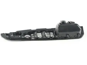 Genuine BMW Left Handle Schwarz - 51417329111 - F15