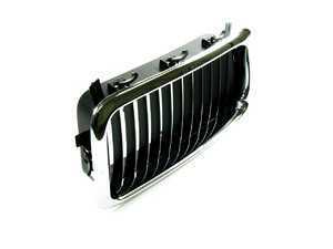Genuine BMW Kidney Grille - Right - E38 740i 740iL M60 4.0L M62 4.4L