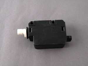 Genuine BMW Lock Actuator - E39
