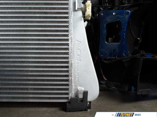 Enthusiast Bundles MQB Cast Aluminum Intercooler Upgrade & High Flow Intercooler Charge Pipe Kit - Wrinkle Black 015120LAEBKT