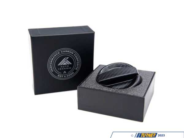 AUTOTECKNIC AUTOTECKNIC Dry Carbon Competition Oil Cap Cover - G42 2-SERIES COUPE ATK-BM-0008-G42-