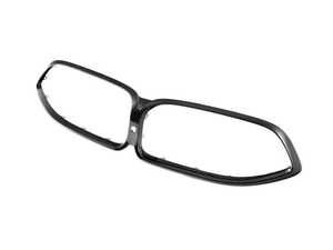 Autotecknic Dry Carbon Grille Surround  - F9X M8