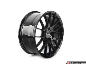 18" Alzor Wheel & Tire Package - ET35 Offset - 225/40/18 Tires
