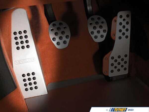 Rennline Rennline 4-Piece Silver Pedal Set - Z3 Manual Transmission P716094SILVER