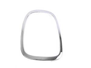 Rear Tail Light Chrome Surround - Left 882-2504L-UD1