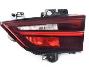 Rear Light In Trunk Lid - Right