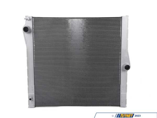 CSF CSF OE Style Radiator - E70 X5 3522
