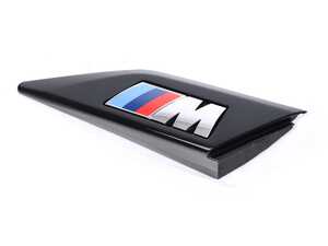 BADGE SIDE PANEL RIGHT