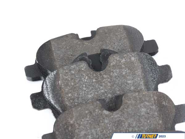 34218847062 - Genuine Repair Kit, Brake Pads F10 528i, G01 X3 M40i G30 ...
