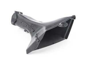FRONT RIGHT BRAKE AIR DUCT