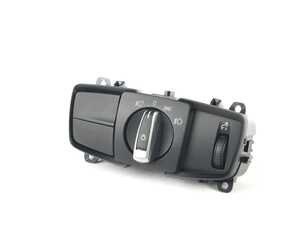 CONTROL ELEMENT LIGH