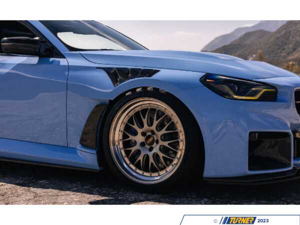 Alpha-N Alpha-N G87 M2 Carbon Vented Front Fender Set - V4 With Blades AN-0525