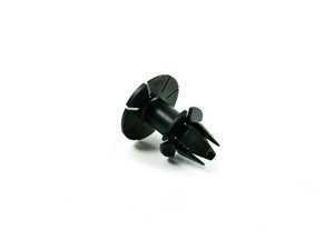 Genuine BMW Spacer Clip - E82/88 E9X F12/13 E71
