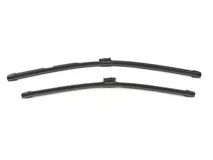 SET OF WIPER BLADES