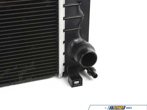 17218713902 Radiator 17117617638 - RADIATOR | Turner Motorsport