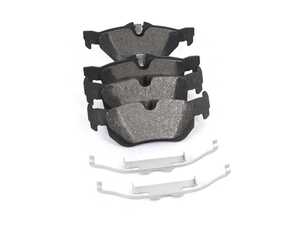 Bosch Blue Semi-Metallic Brake Pads With Hardware - Rear - BMW E82/88 128, E9X 323/325/328, E84 X1 28i