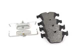 Bosch Blue Semi-metallic Brake Pads With Hardware - Front - BMW E82 1M, E9X M3