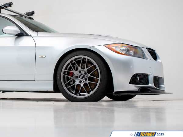 Doorbusters Lowering Spring Set With Performance Rear Trailing Arm Set - E90 xDrive 051056ladbKT