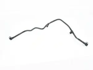Fuel tank breather valve line